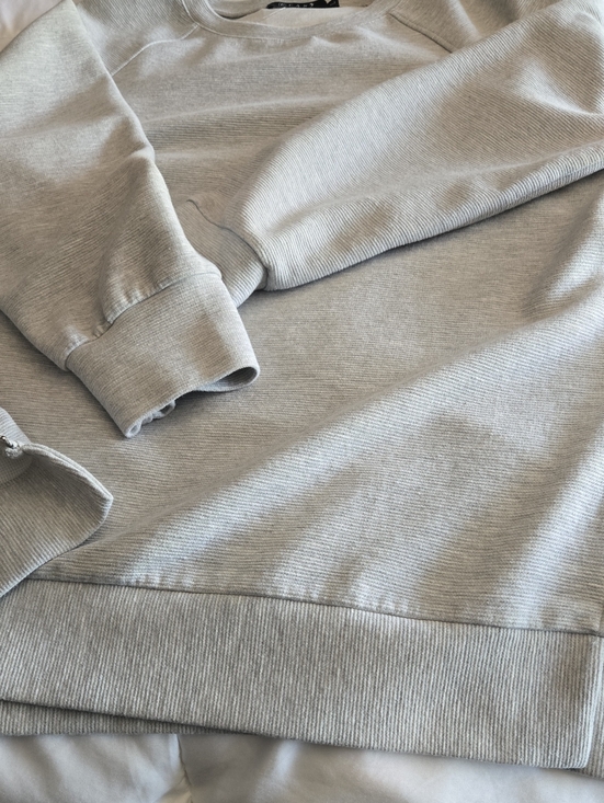 E Fan Tops - Light Gray Women's Crewneck Sweatshirt